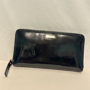 Kate Spade Large zip-around Wallet, Patent Leather, with Kate Spade box